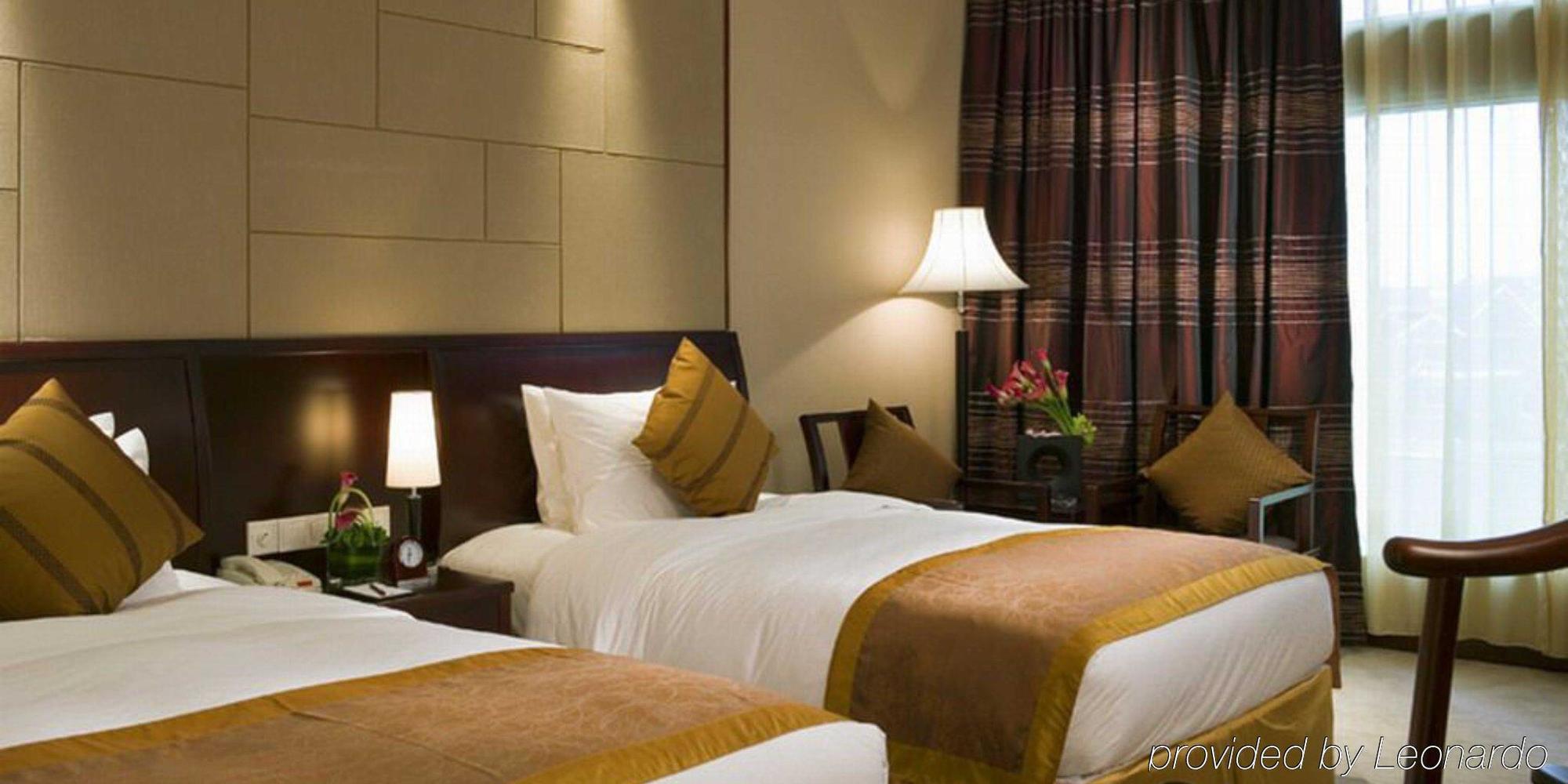 Crowne Plaza Hangzhou Xanadu Resort Esterno foto