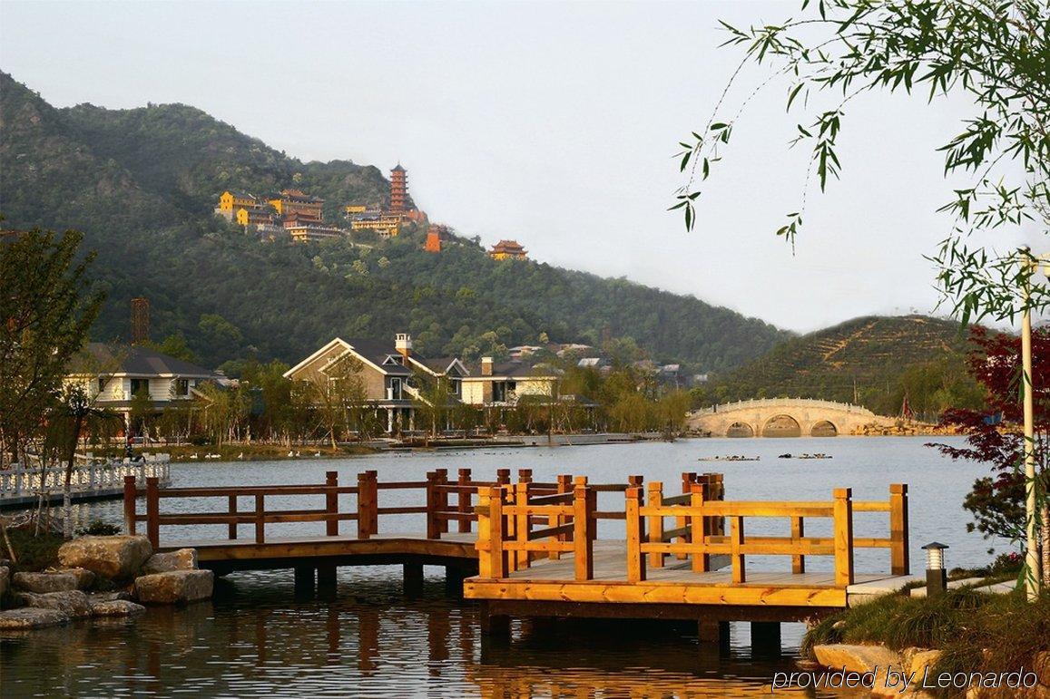 Crowne Plaza Hangzhou Xanadu Resort Esterno foto