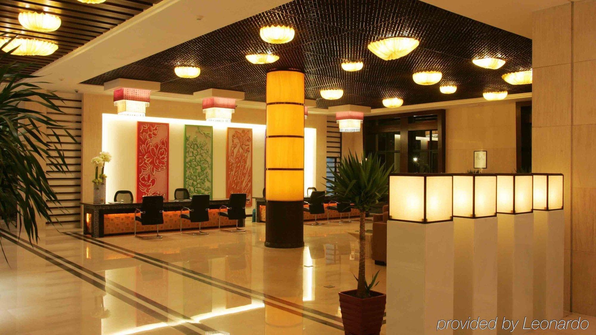 Crowne Plaza Hangzhou Xanadu Resort Esterno foto