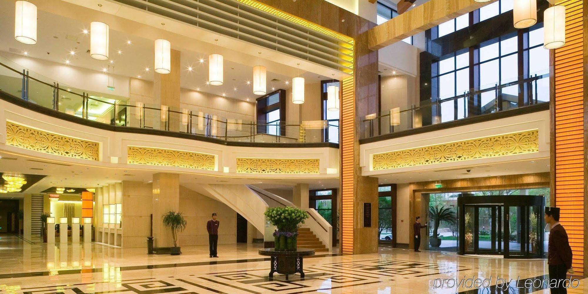 Crowne Plaza Hangzhou Xanadu Resort Esterno foto