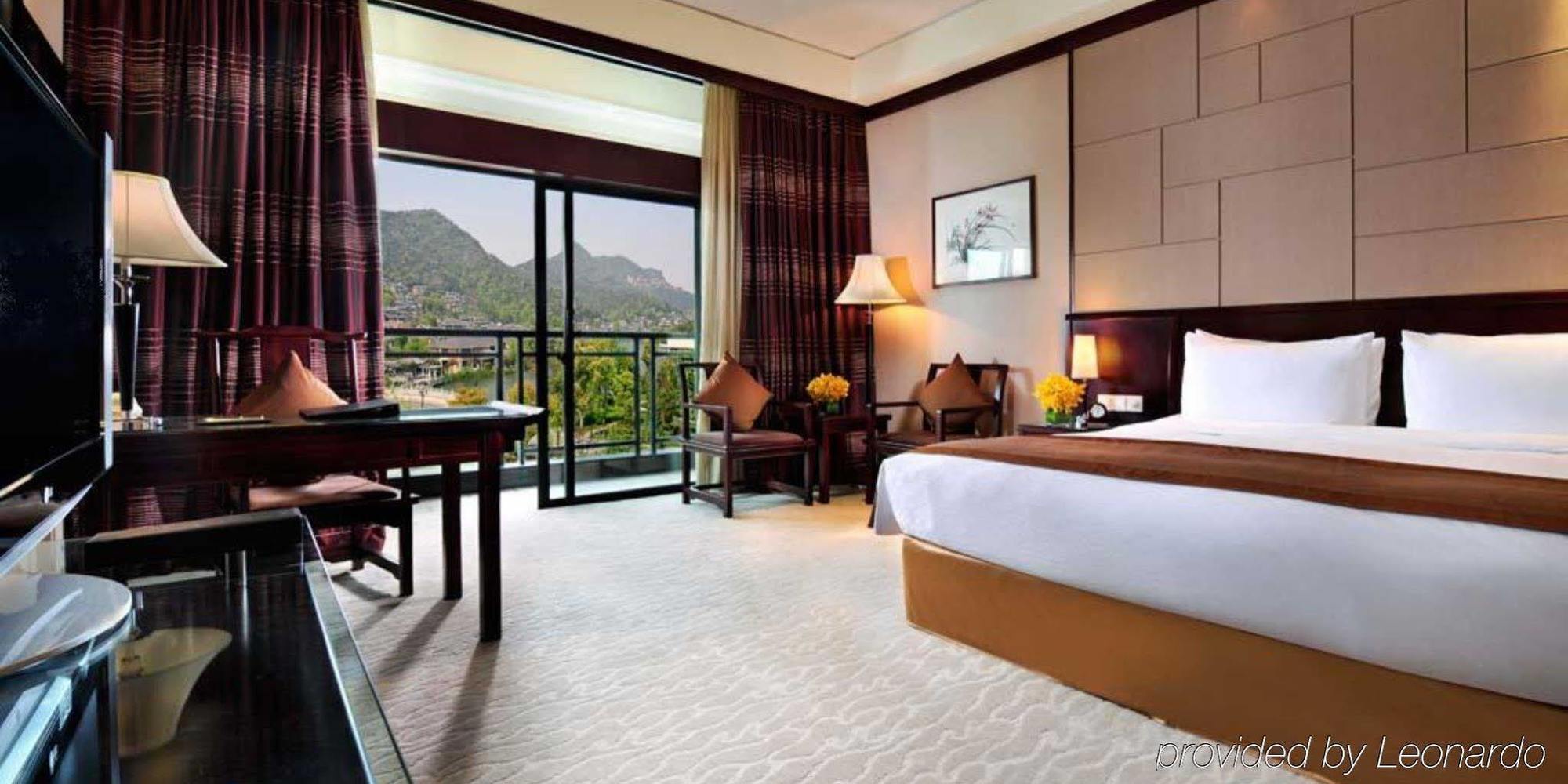 Crowne Plaza Hangzhou Xanadu Resort Esterno foto