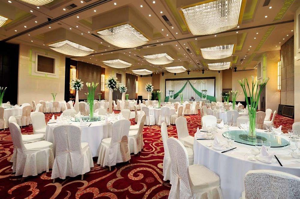 Crowne Plaza Hangzhou Xanadu Resort Ristorante foto